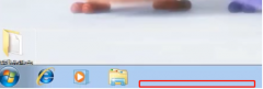 Win7电脑底下一排图标没了怎么办？Win7电脑底下一排图标没了解决方法